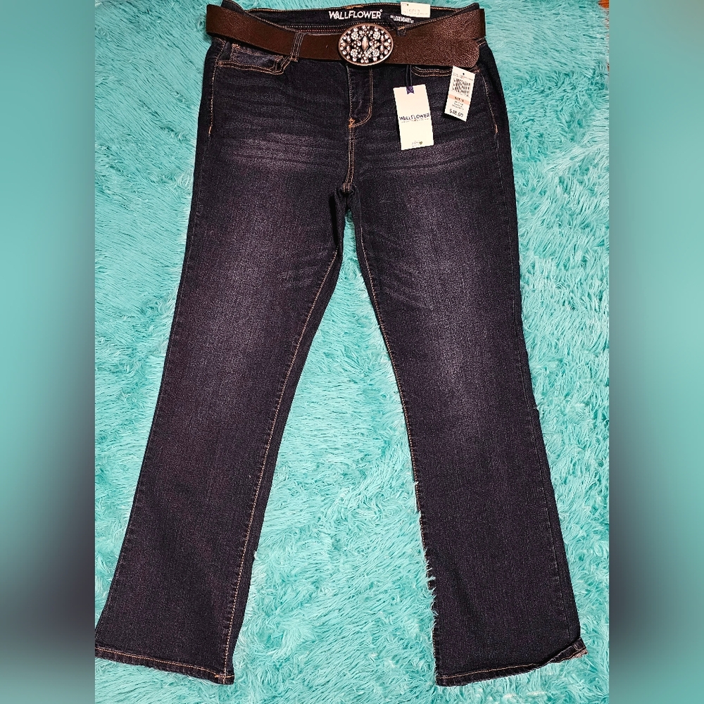 New Wallflower Jeans with Belt Size 15 Dark Wash